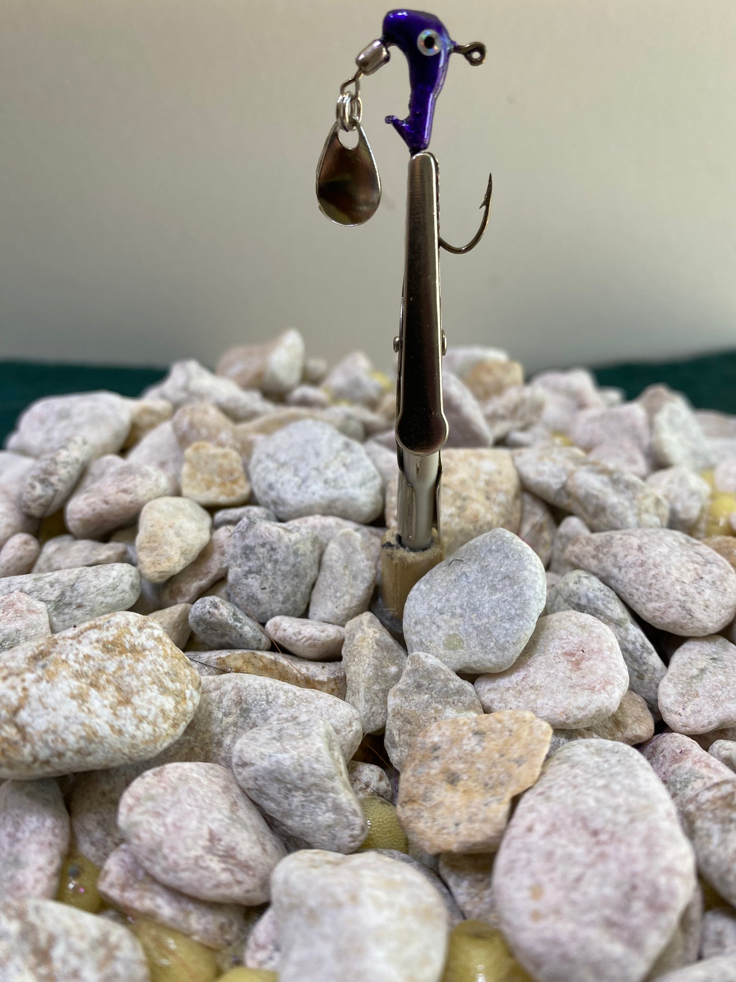 1/16oz and 1/8oz pony head jigs 2 per pack