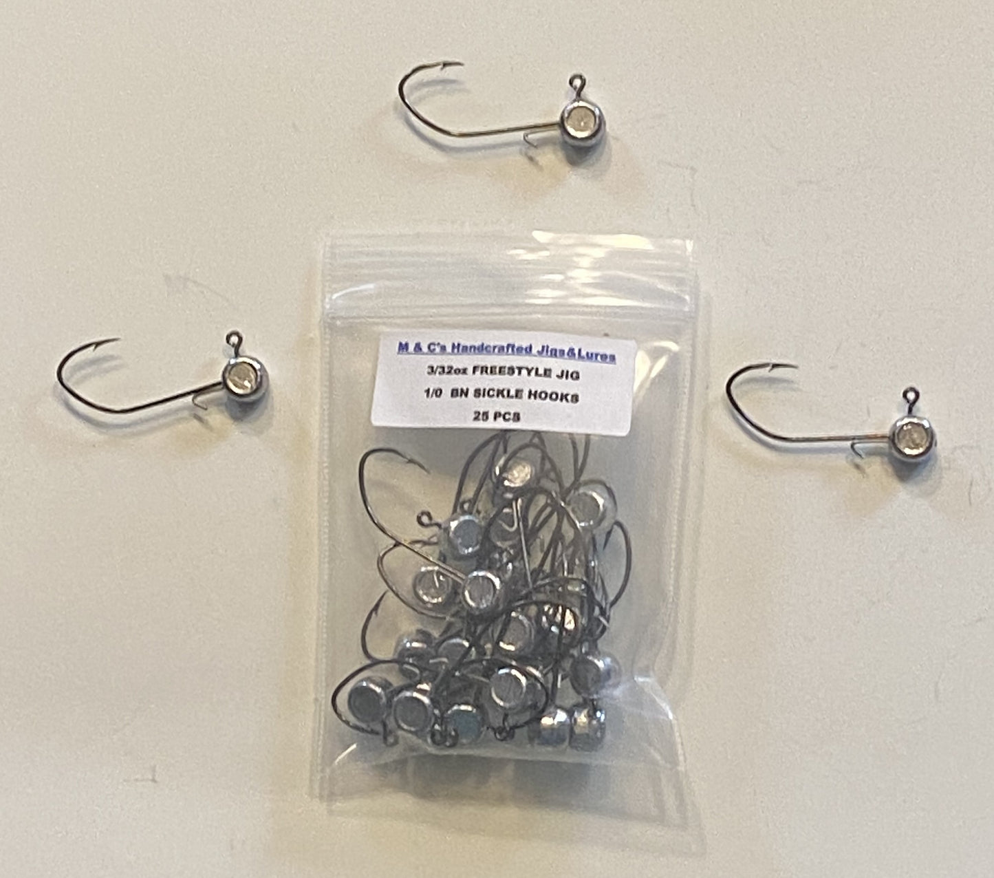 3/32oz with wire keeper freestyle jig heads with a 1/0 BR sickle hooks 25 pcs Bass, walleye