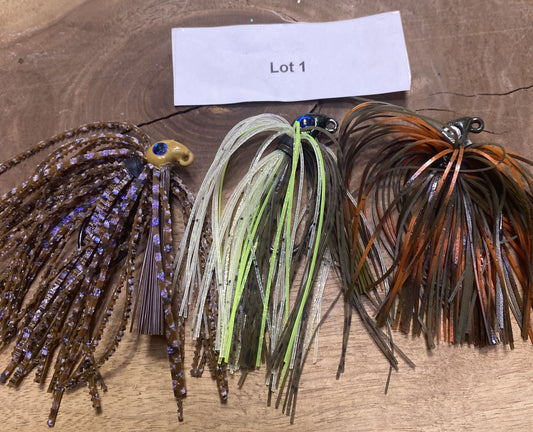 1/8oz Bass Snootie Jigs with  1/0 32786BLN Mustad Ultra Point hooks. Lot 1 Lot of 3 jigs.