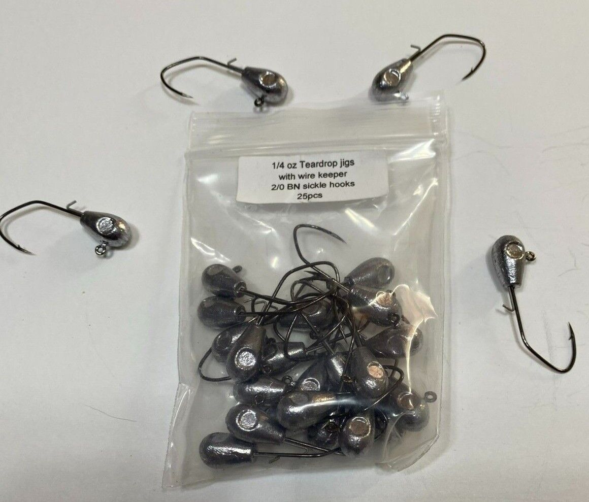 Tear Drop jigs with wire keeper. 1/8oz,3/16oz and 1/4oz 25 pcs